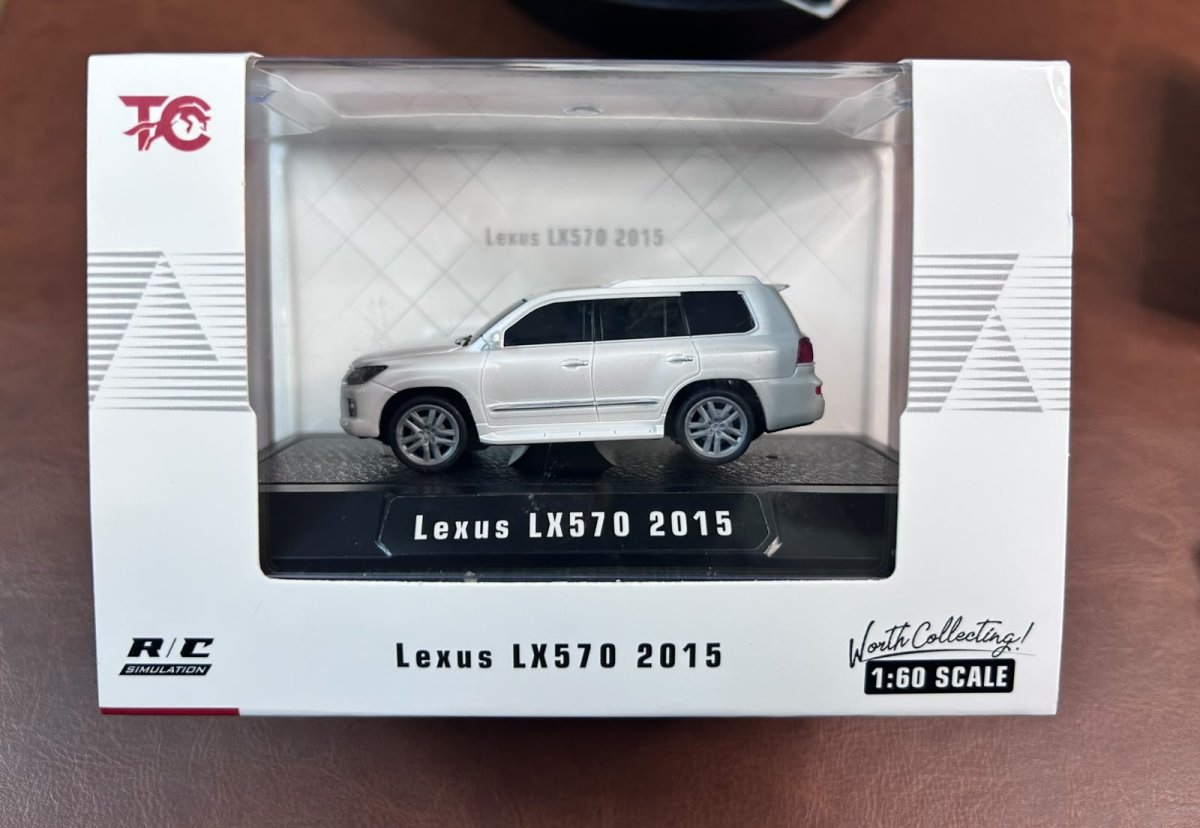Lexus LX570 2015
