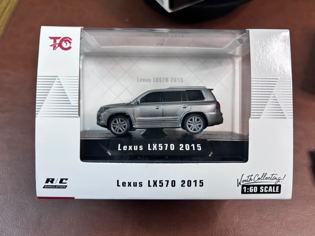 Lexus LX570 2015